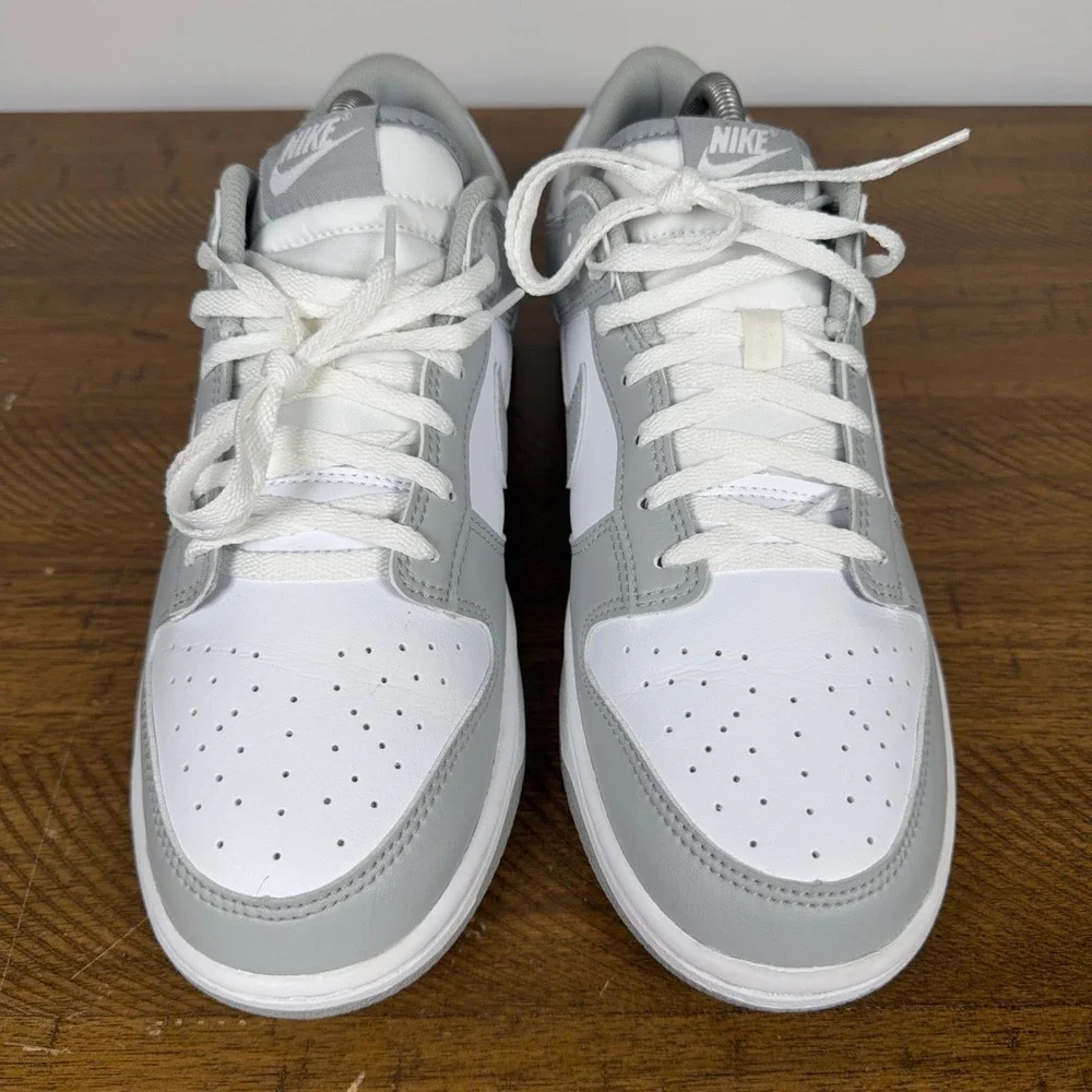 Nike Dunk Low Shoes Mens 9.5 White Light Smoke Grey Retro Streetwear Sneakers